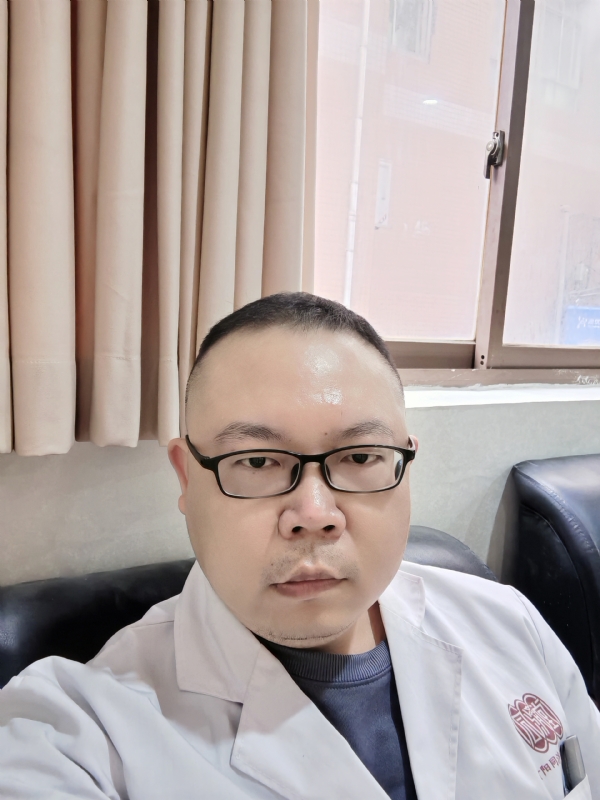 付强的第一张照片--贵阳闪婚服务中心