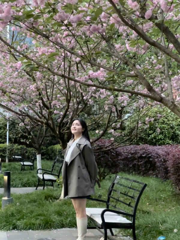 方方方的第二张照片--贵阳闪婚服务中心